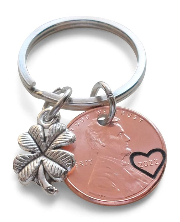 Custom Penny Keychain With Heart Around Year & Clover Charm Personalized Anniversary, Husband Wife Key Chain, Boyfriend Girlfriend, Customized Couples Keychain